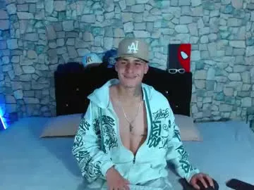 Group bastiaan_28 on Chaturbate