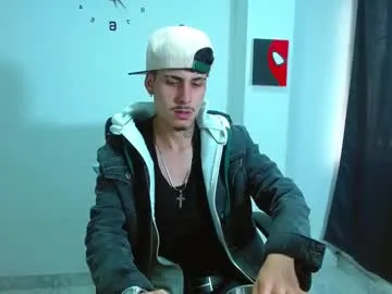 Group bastiaan_28 on Chaturbate