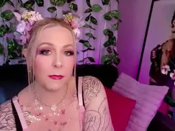 Freechat blondejj on Chaturbate
