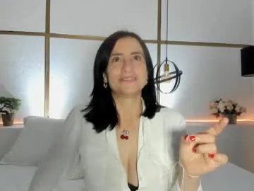 Freechat brendacantorel on Chaturbate