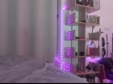 Freechat caliiie_of on Chaturbate