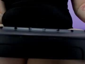 Freechat carolina_latinlady on Chaturbate