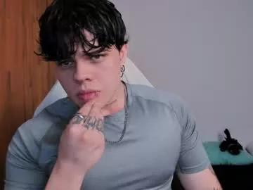chris_cooperr on Chaturbate