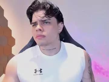 chris_cooperr on Chaturbate