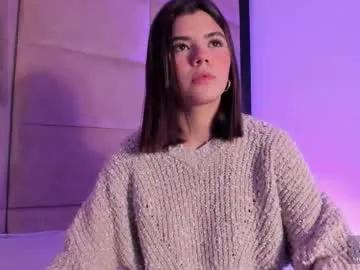 Freechat crystalsync on Chaturbate