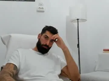 Freechat cuteeboy on Chaturbate