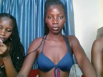 Freechat cutie_liqy on Chaturbate