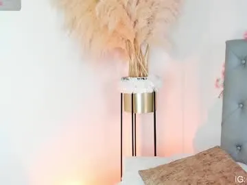 Private dalylarose on Chaturbate