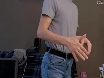 Freechat dilldough405 on Chaturbate