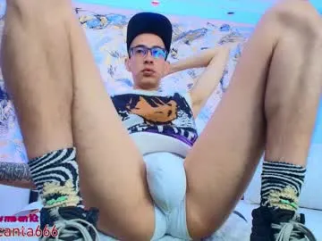 Freechat dustindollin_ on Chaturbate