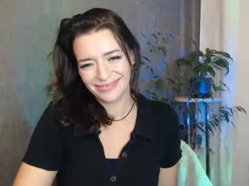 Freechat elinapretty on Chaturbate