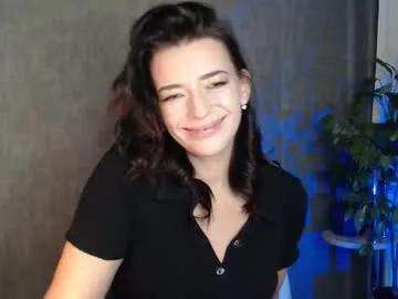 Freechat elinapretty on Chaturbate