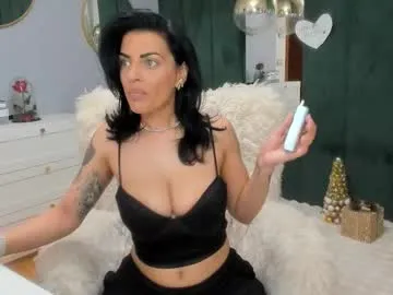 Freechat elisabaxter on Chaturbate