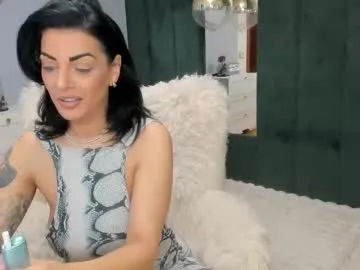 Freechat elisabaxter on Chaturbate