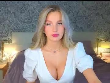 Freechat emilydancee on Chaturbate