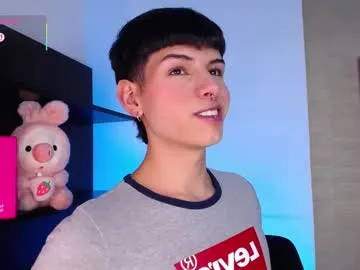 Freechat ezra_storm on Chaturbate