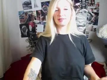 Freechat faiirylight on Chaturbate