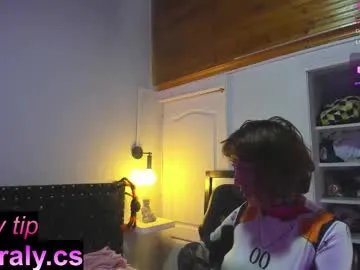 Freechat hey_noraly on Chaturbate