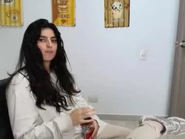 Freechat hollyshit_ on Chaturbate