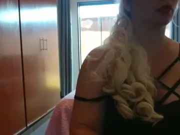 Freechat hot_wiffe on Chaturbate