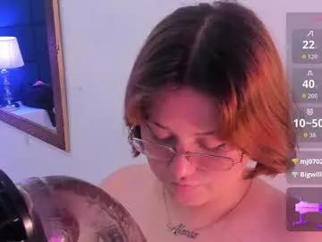 isa_grey_ on Chaturbate