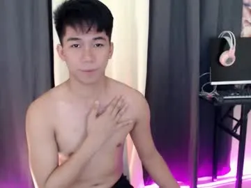 Freechat itsme_cxhennn on Chaturbate