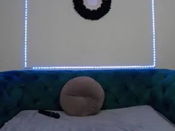 Freechat ivanacharm on Chaturbate