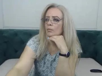 Freechat ivanacharm on Chaturbate
