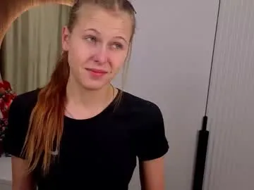 Freechat jeanninebeall on Chaturbate