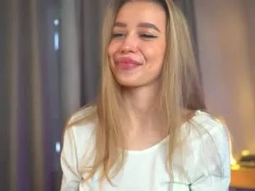 Freechat jjennnyy on Chaturbate