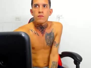 Private josue_linares on Chaturbate