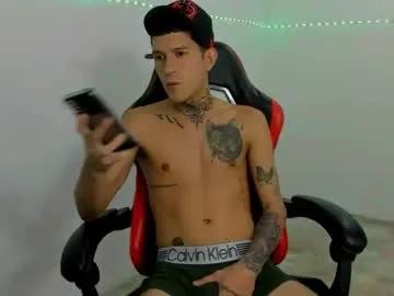 Private josue_linares on Chaturbate