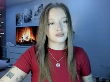 Freechat ju_lii on Chaturbate