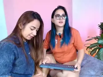 Freechat jules_n_gia on Chaturbate