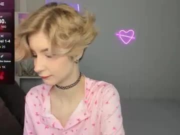 Freechat julescrown on Chaturbate