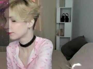 Freechat julescrown on Chaturbate