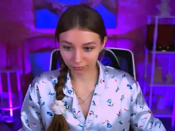 Freechat juliedaniel on Chaturbate