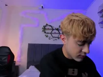 Freechat justinbe_ on Chaturbate