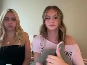 Freechat kenziesmithh on Chaturbate