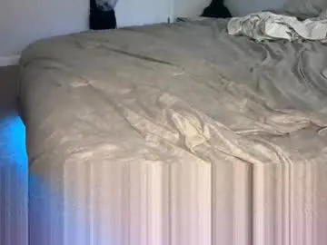 Freechat kibrombariu45 on Chaturbate