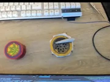 Freechat kings_latins on Chaturbate