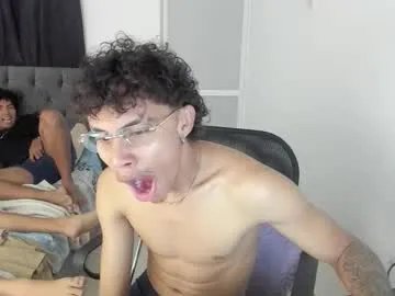 Freechat kings_latins on Chaturbate