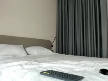 Freechat kiraempire on Chaturbate