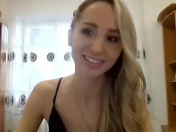 kissandbelle on Chaturbate 