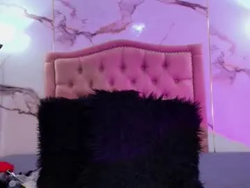 Freechat la_indiia on Chaturbate