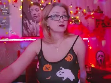 Freechat ladyjeen on Chaturbate