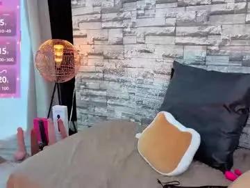 Private lia_summer1 on Chaturbate