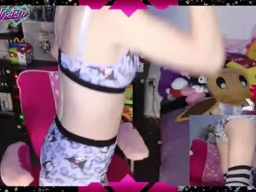 Freechat likemyashe on Chaturbate