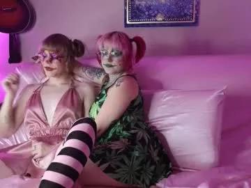 Freechat lilithstarfall on Chaturbate
