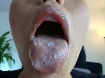 lisbet_21x on Chaturbate